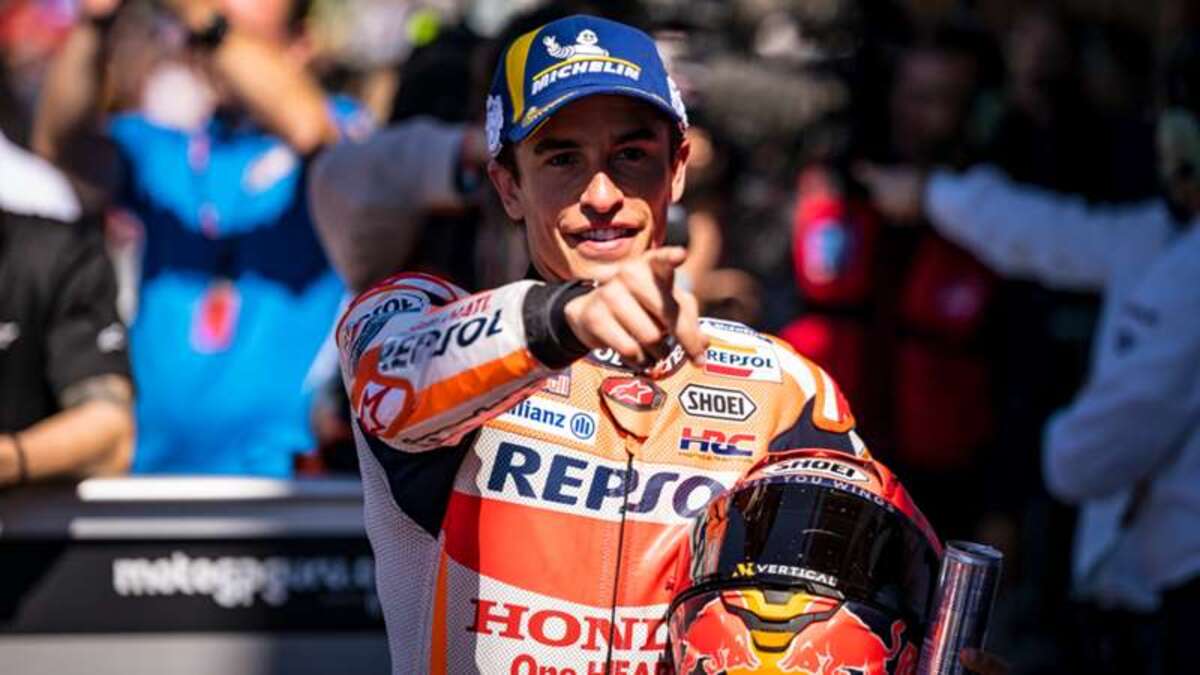 Marc Márquez saca los colores a Honda lección descomunal