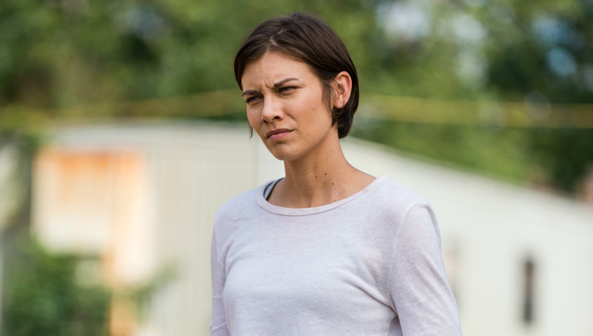 Мэгги ходячие мертвецы. Lauren Cohan Ходячие мертвецы. Лорен Коэн Мэгги. Мэгги Ходячие актриса. Лорен Коэн Ходячие мертвецы короткая стрижка.