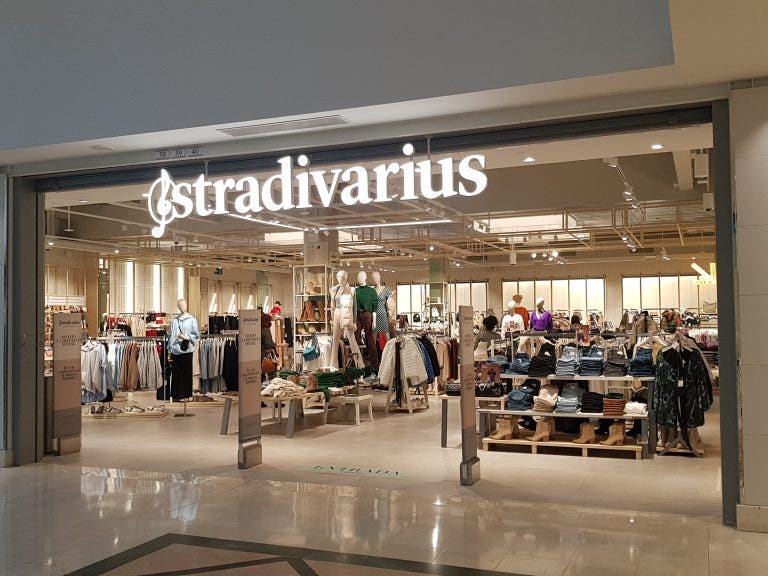 Stradivarius falda