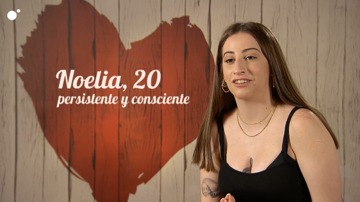 Borja Y Noelia Compiten Por Ser Los Comensales Más Raros De First Dates 0473