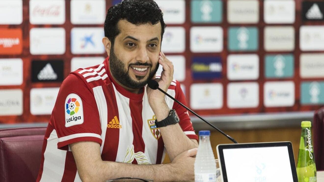 Disgusto Folleto Venta anticipada Turki Al-Sheikh llama a entrenador contrastado para salvar al Almería