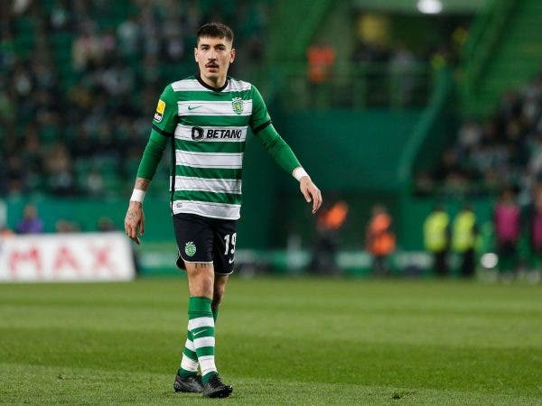 Plan B del Betis ante posible plantón de Bellerín