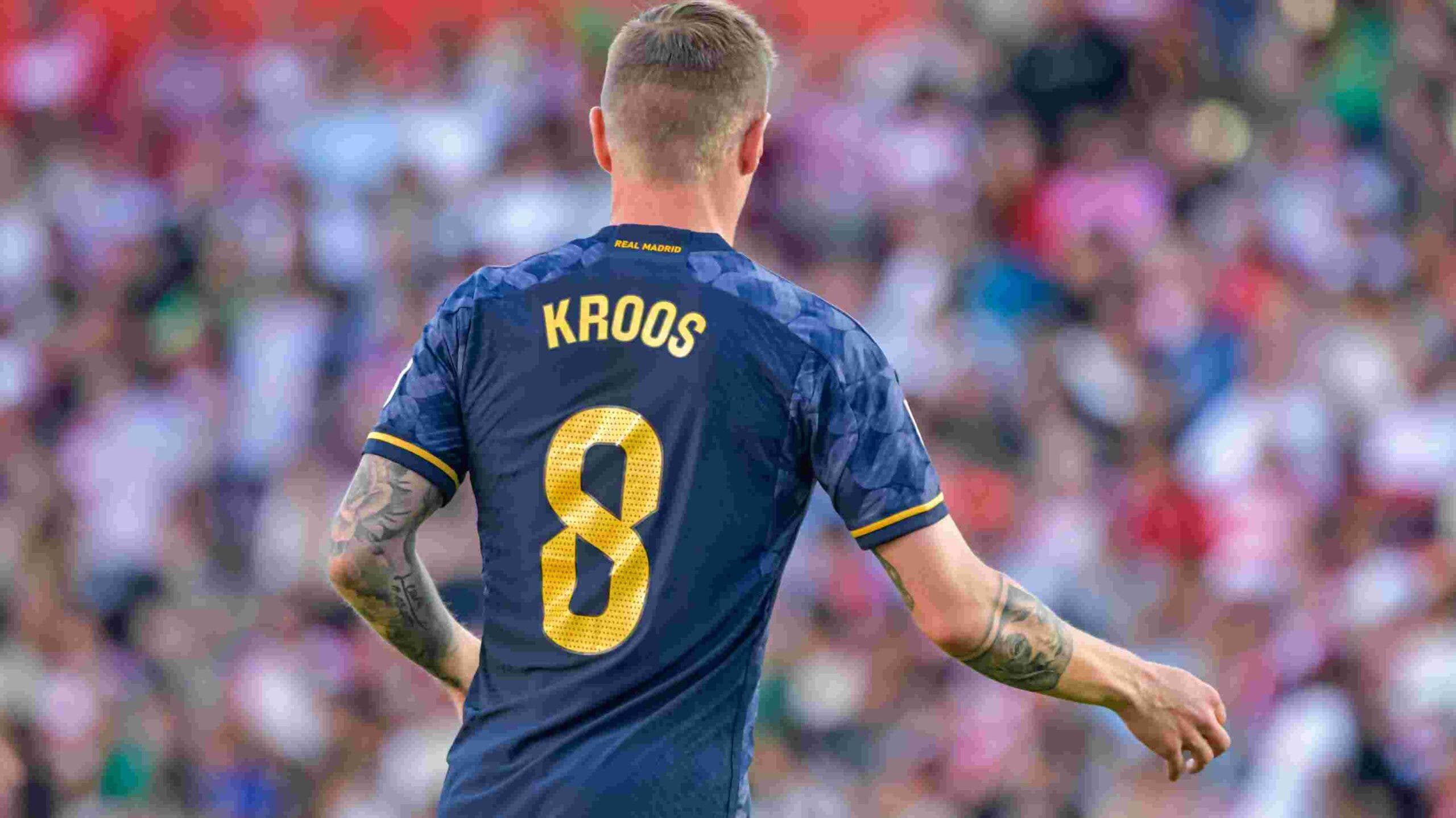 Kroos retirada