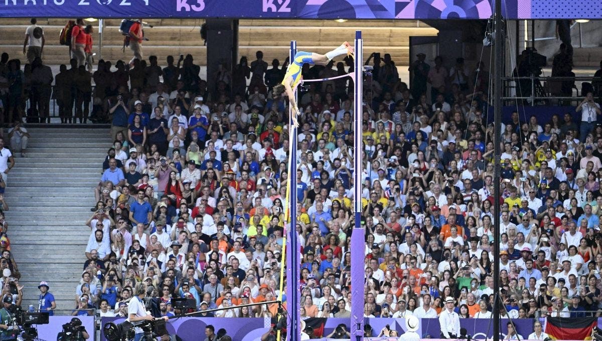 Duplantis establece un nuevo récord mundial en pértiga en los JJOO 1