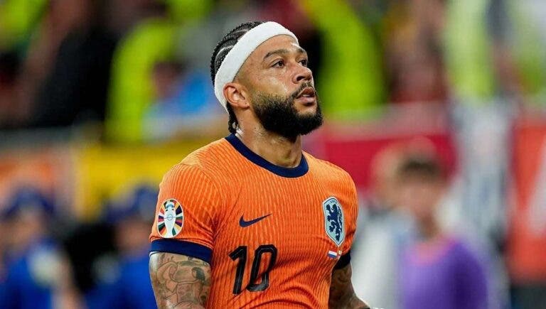 Depay Valencia