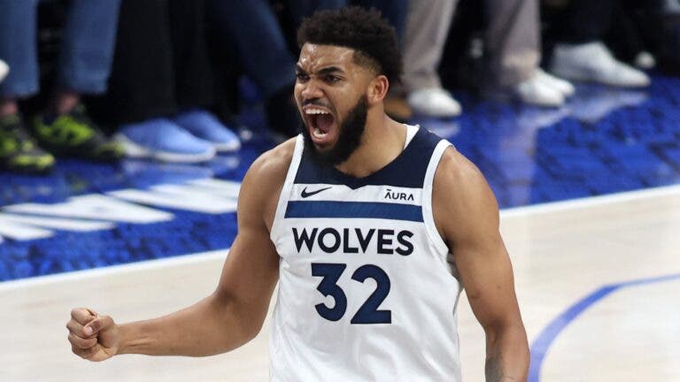 Los Timberwolves y los Knicks concretan el traspaso de Karl-Anthony Towns con ayuda de los Hornets