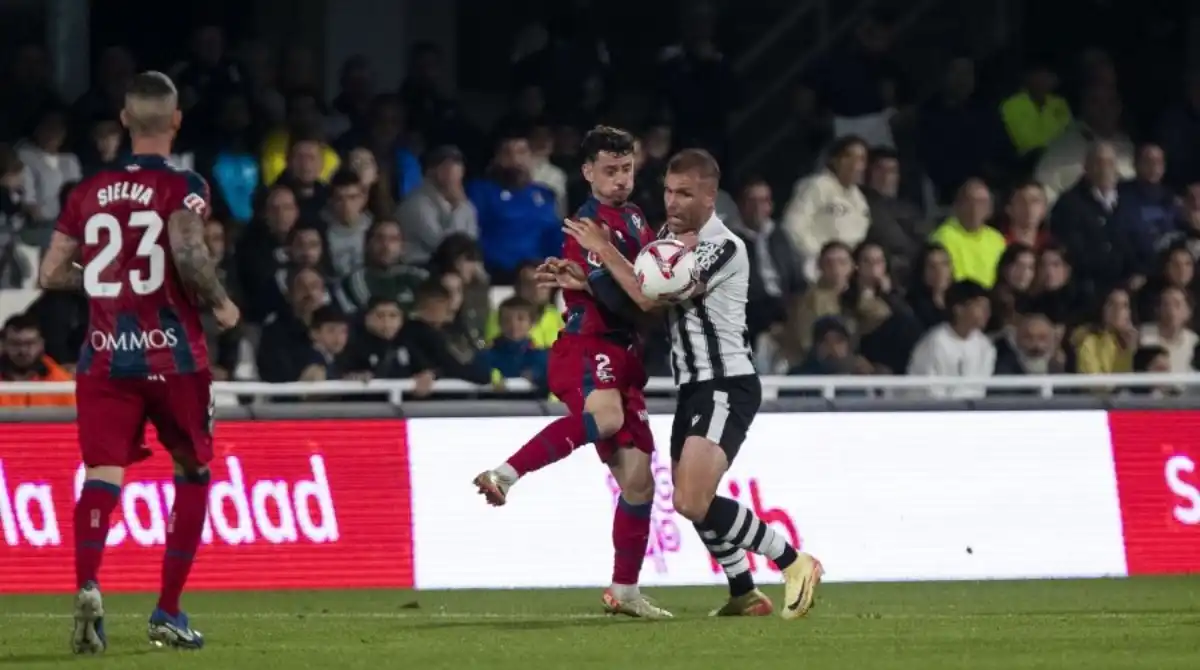 FC Cartagena vs Huesca