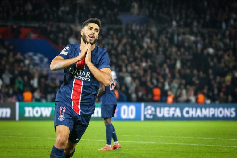 Marco Asensio encuentra en Marcelino escapatoria del PSG