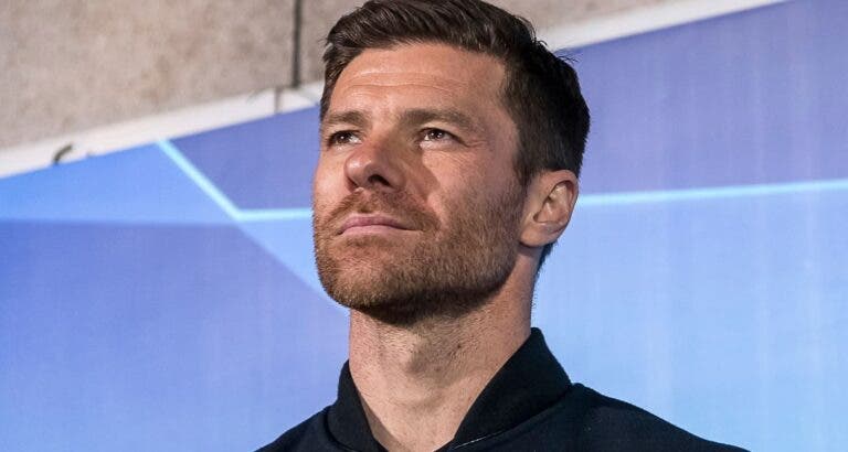 Xabi Alonso espera paciente el fracaso de Ancelotti